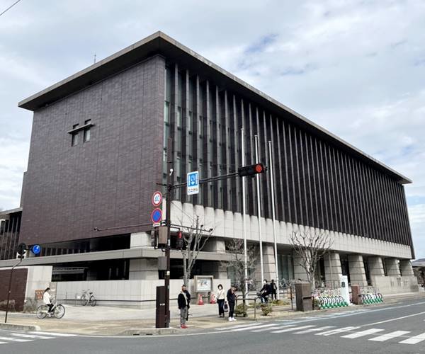 岡山県立図書館 (1).JPG